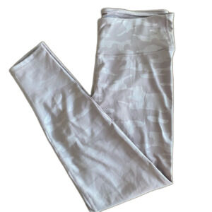 Old Navy Cropped Elevate Leggings Pink Camo Print Women’s XL Tall